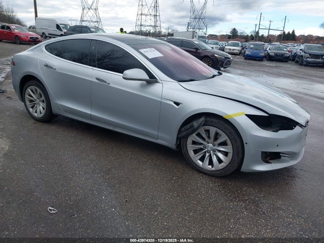 2018 TESLA MODEL S 5YJSA1E27JF243846 Photo 0