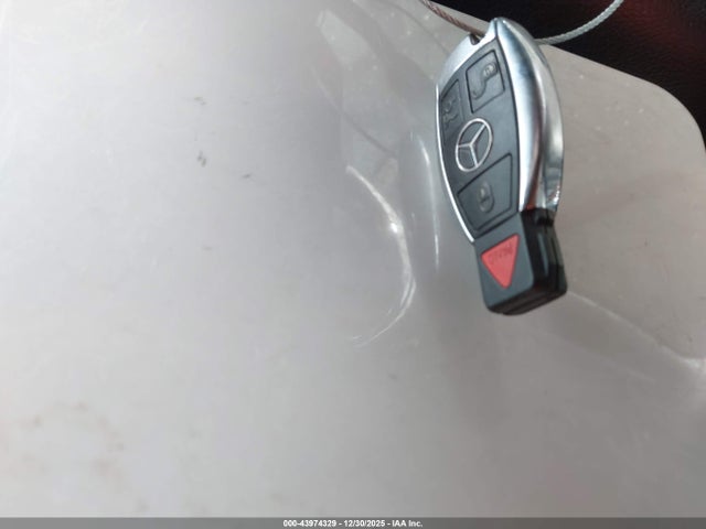 2011 MERCEDES-BENZ S 550 WDDNG7BB7BA404716 Photo 10