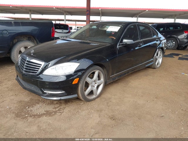 2011 MERCEDES-BENZ S 550 WDDNG7BB7BA404716 Photo 1