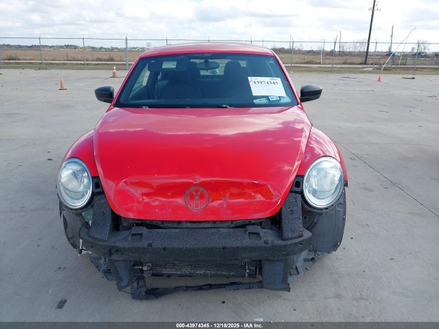 3VWFP7ATXEM611114 Volkswagen Beetle 2.5l Entry