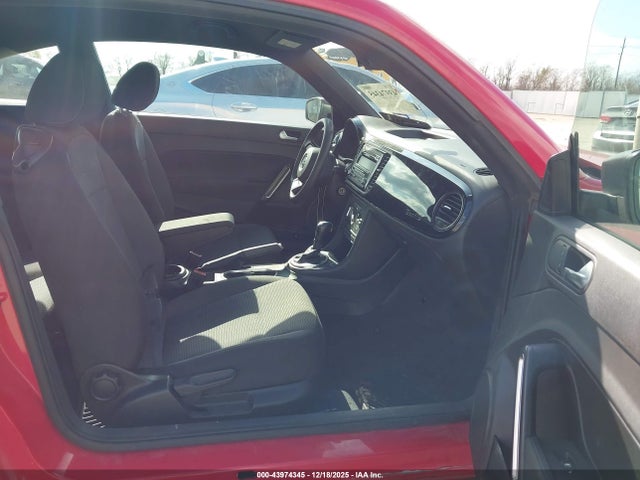 3VWFP7ATXEM611114 Volkswagen Beetle 2.5l Entry