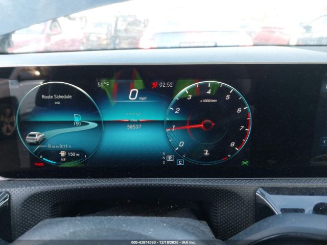 2019 MERCEDES-BENZ A 220 WDD3G4FB5KW001269 Photo 6