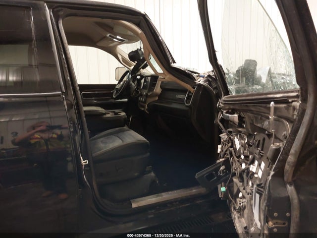 Продаж на аукціоні авто 2022 Ram 2500 Laramie  4x4 6'4 Box, vin: 3C6UR5FL1NG393099, номер лоту: 43974365
