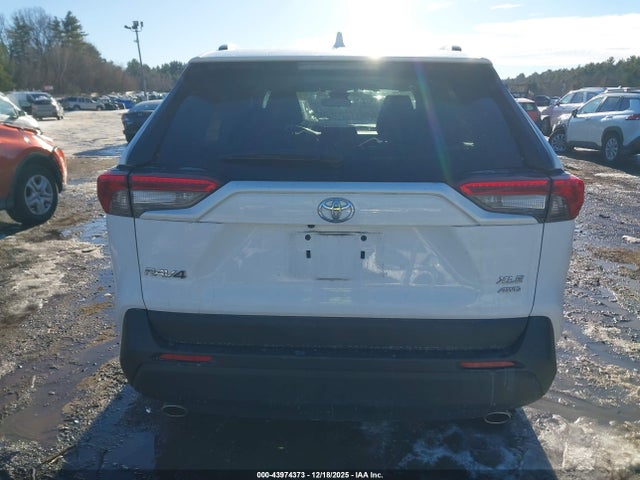 2T3P1RFV0KC053445 Toyota Rav4 Xle