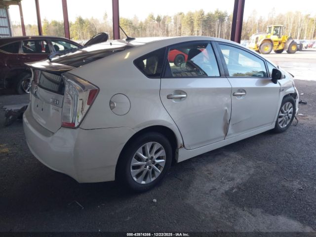 2013 TOYOTA PRIUS PLUG-IN JTDKN3DP8D3042844 Photo 3