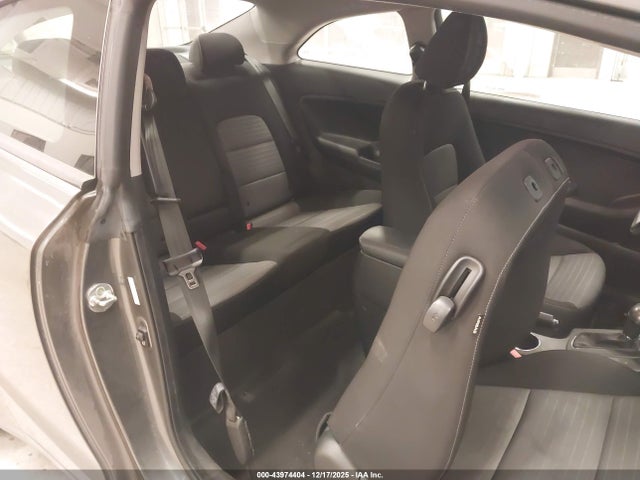 2016 KIA FORTE KOUP KNAFX6A88G5606945 Photo 7