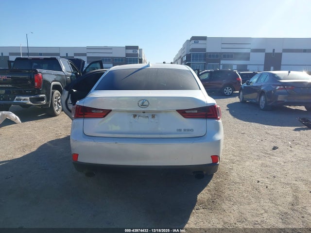 Продаж на аукціоні авто 2015 Lexus Is 250, vin: JTHBF1D29F5067425, номер лоту: 43974432
