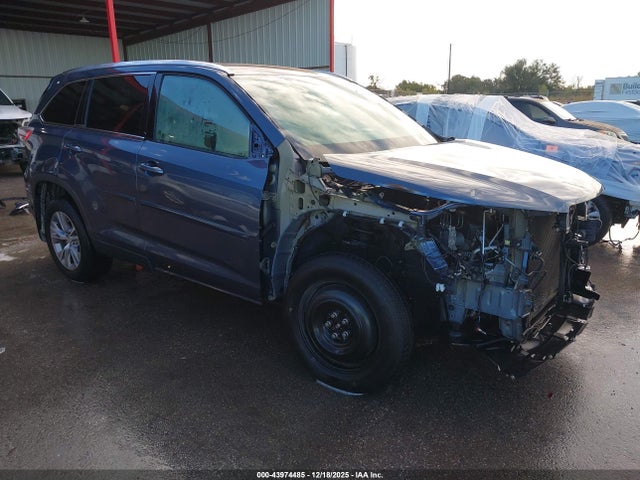 Toyota Highlander Xle V6 2014 5TDKKRFHXES026288 головне зображення