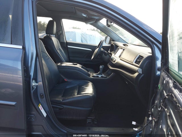 Toyota Highlander Xle V6 2014 5TDKKRFHXES026288 Image 5