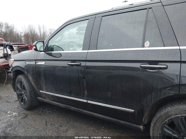 5LMJJ2LG9PEL01927 Lincoln Navigator Reserve