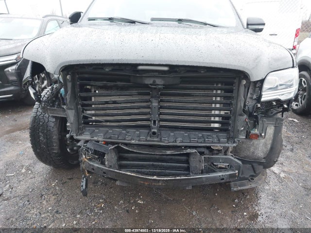 5LMJJ2LG9PEL01927 Lincoln Navigator Reserve