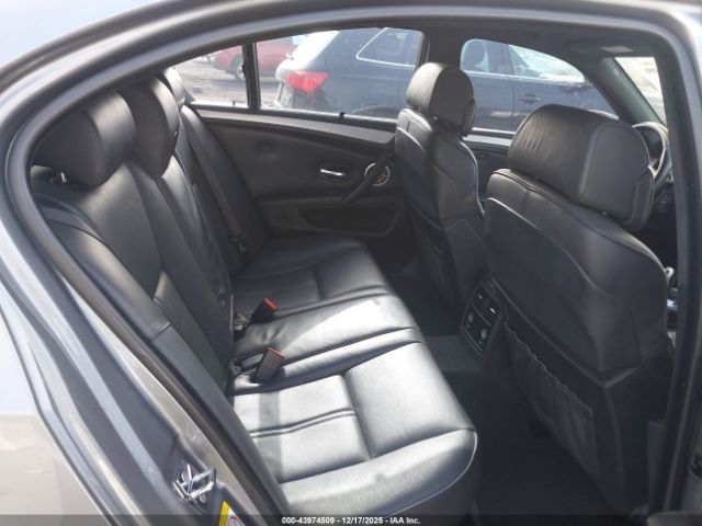 2008 BMW M5 WBSNB93518CX08451 Photo 7