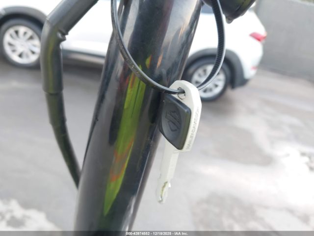 2018 HARLEY-DAVIDSON FXLR 1HD1YNJ31JC052562 Photo 10