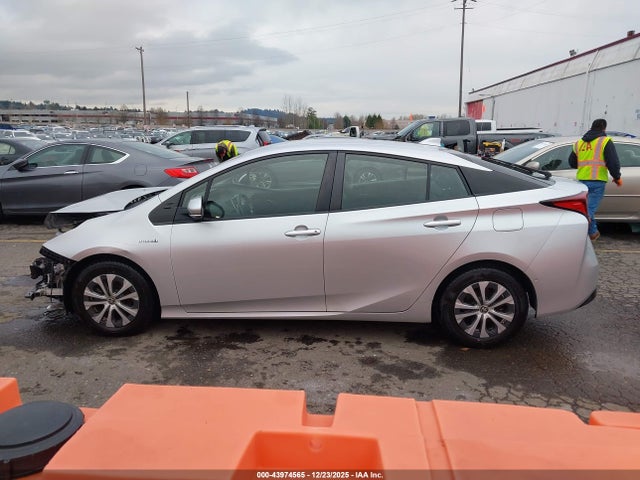 Toyota Prius Xle Awd-e 2021 JTDL9MFU3M3024799 Image 15
