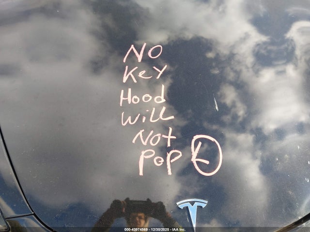 Продажа на аукционе авто 2022 Tesla Model 3 Long Range Dual Motor All-wheel Drive, vin: 5YJ3E1EB4NF189811, номер лота: 43974569