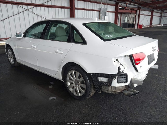 2011 AUDI A4 WAUFFAFL7BN037372 Photo 2