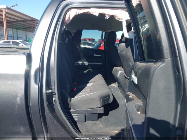 5TFUW5F15GX569120 Toyota Tundra Sr5 5.7l V8