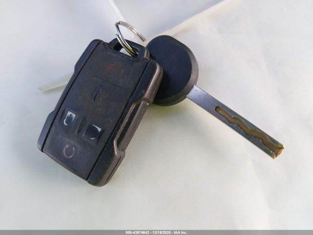 3GCUKRECXGG267574 Chevrolet Silverado 1500 1lt