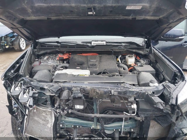 2024 TOYOTA SEQUOIA 7SVAAABA1RX022953 Photo 9