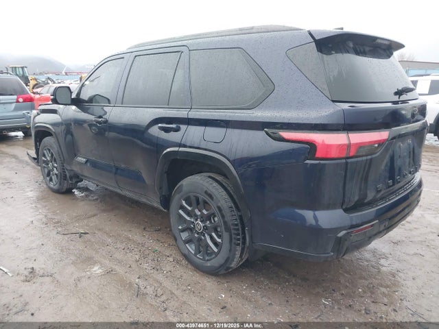 2024 TOYOTA SEQUOIA 7SVAAABA1RX022953 Photo 2