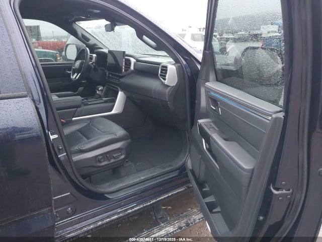2024 TOYOTA SEQUOIA 7SVAAABA1RX022953 Photo 4