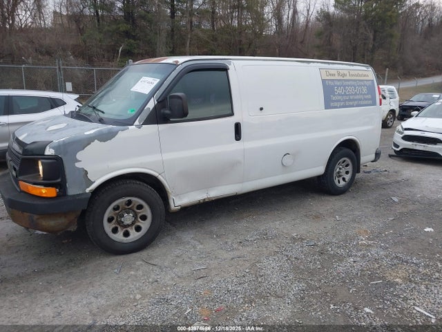 2010 CHEVROLET EXPRESS 1500 1GCUGADX3A1107131 Photo 1