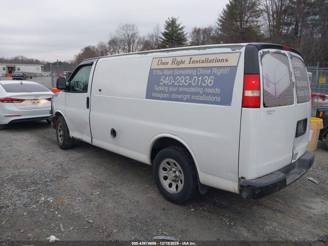 2010 CHEVROLET EXPRESS 1500 1GCUGADX3A1107131 Photo 2