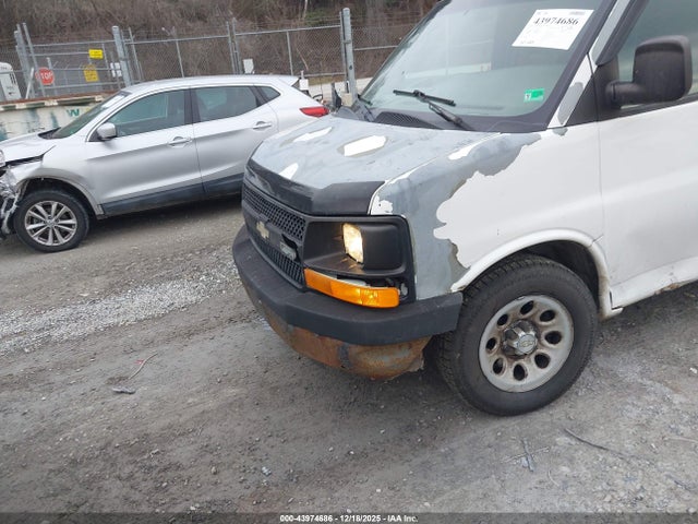 2010 CHEVROLET EXPRESS 1500 1GCUGADX3A1107131 Photo 5