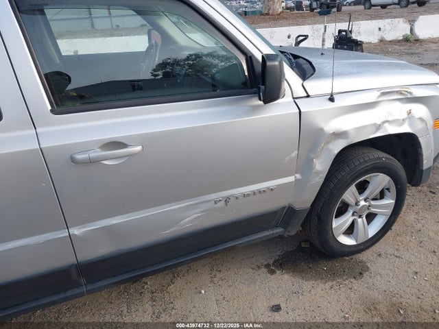 Jeep Patriot Latitude 2014 1C4NJPFB8ED502355 Image 13