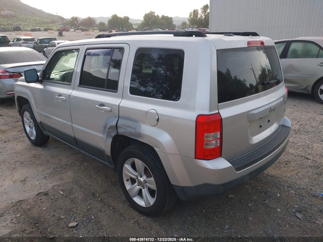 Jeep Patriot Latitude 2014 1C4NJPFB8ED502355 Image 3