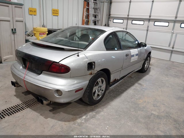 2002 PONTIAC SUNFIRE 1G2JB12F727472300 Photo 3