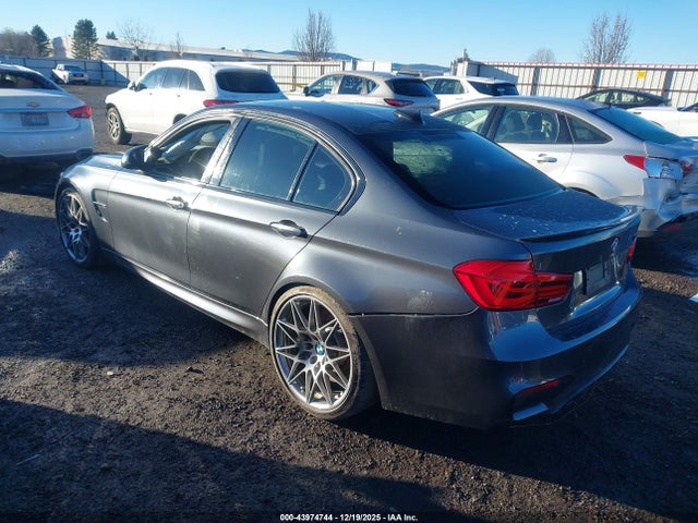 2017 BMW M3 WBS8M9C51H5G84635 Photo 2