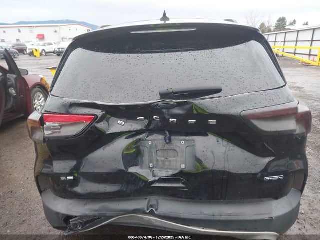 1FMCU9BZXLUC45317 Ford Escape Se Sport Hybrid