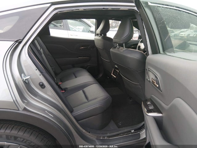 JTDAAAAF8T3042252 Toyota Crown Limited
