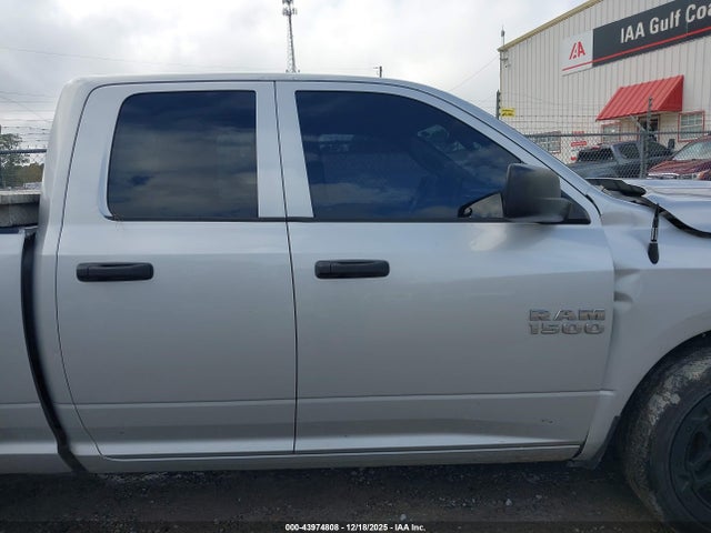 RAM 1500 Express 4x2 6'4 Box 2018 1C6RR6FG7JS211228 Image 13