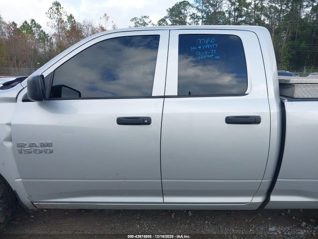 RAM 1500 Express 4x2 6'4 Box 2018 1C6RR6FG7JS211228 Image 14