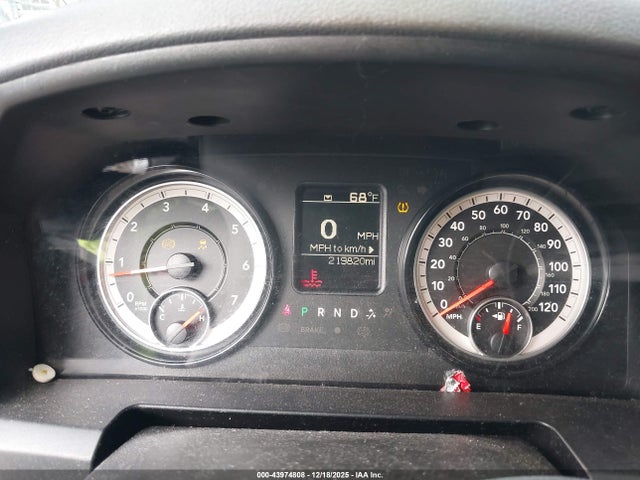 RAM 1500 Express 4x2 6'4 Box 2018 1C6RR6FG7JS211228 Image 7