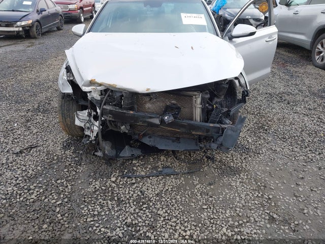KMHH55LC4JU008891 Hyundai Elantra Gt Sport
