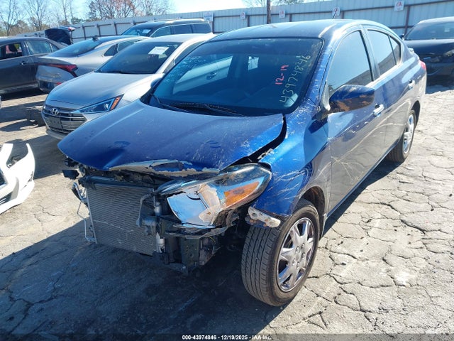 2019 NISSAN VERSA 3N1CN7AP8KL880327 Photo 1