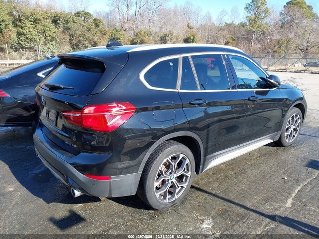 2020 BMW X1 WBXJG9C06L5P73873 Photo 3