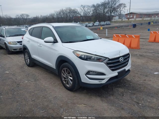 2016 HYUNDAI TUCSON KM8J33A45GU113813