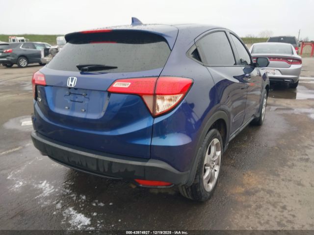 2017 HONDA HR-V 3CZRU5H36HM700566 Photo 3