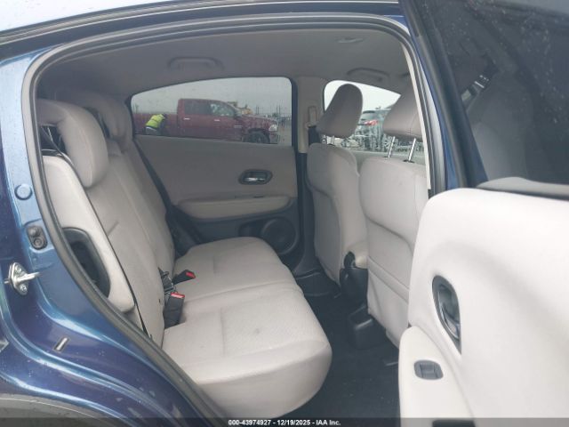 2017 HONDA HR-V 3CZRU5H36HM700566 Photo 7