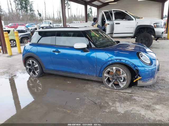 Mini Hardtop Cooper 2025 WMW13GD07S2W70762 Image 14