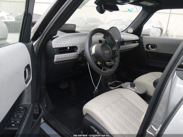 Mini Hardtop Cooper 2025 WMW43GD02S2W88650 Image 5