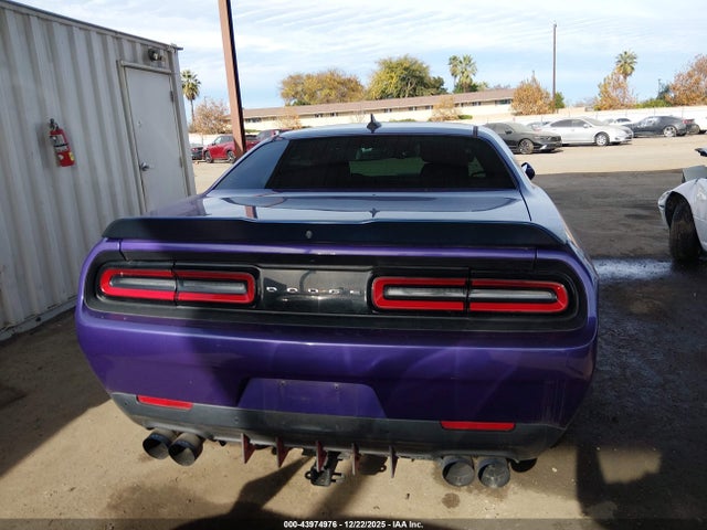 2C3CDZBT5GH168787 Dodge Challenger R/t Plus Shaker
