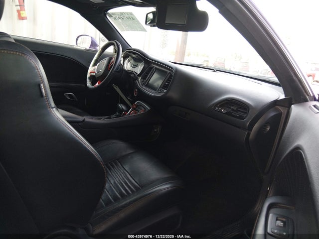 2C3CDZBT5GH168787 Dodge Challenger R/t Plus Shaker