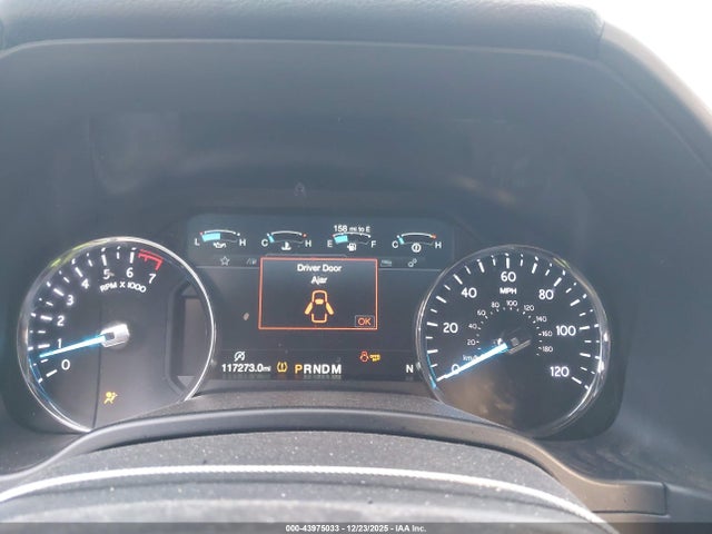1FMJU1HT1JEA50273 Ford Expedition Xlt