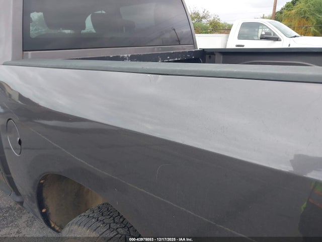 1C6RR7KG7GS390472 RAM 1500 Tradesman