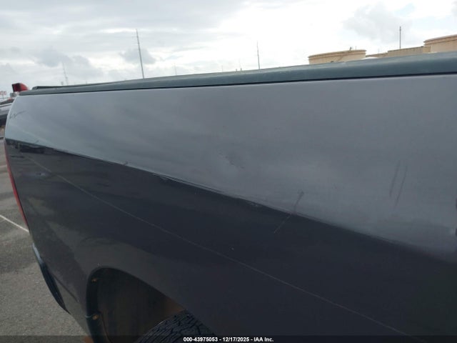 1C6RR7KG7GS390472 RAM 1500 Tradesman